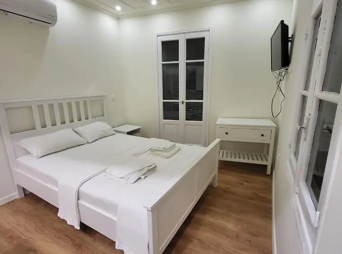 Aparthotel Triola 3*