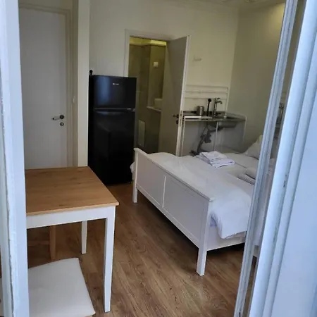 Triola Apart-hotel